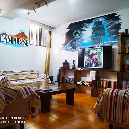 Campobase.Box Hostel El Médano Екстериор снимка