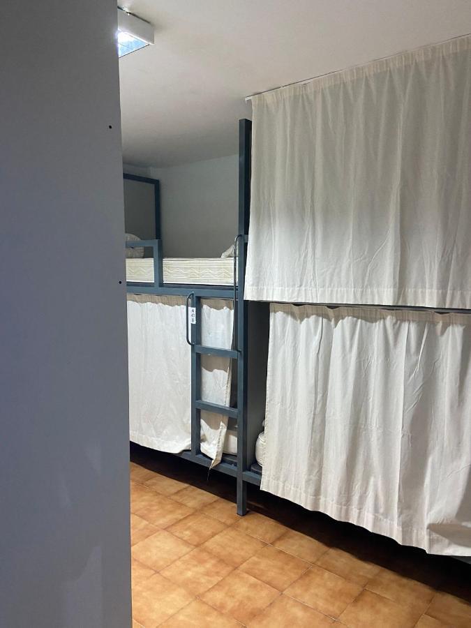 Campobase.Box Hostel El Médano Екстериор снимка