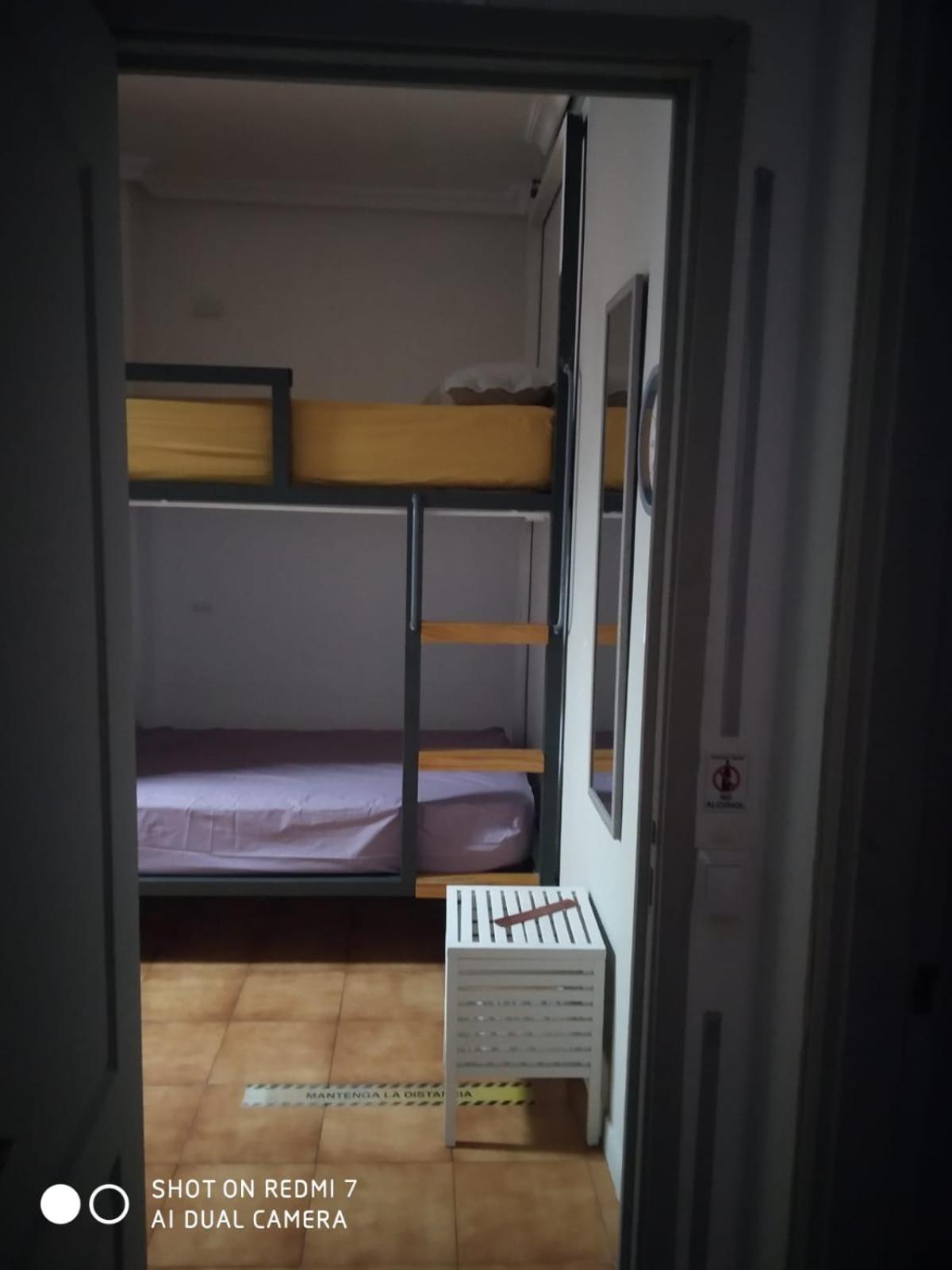 Campobase.Box Hostel El Médano Екстериор снимка